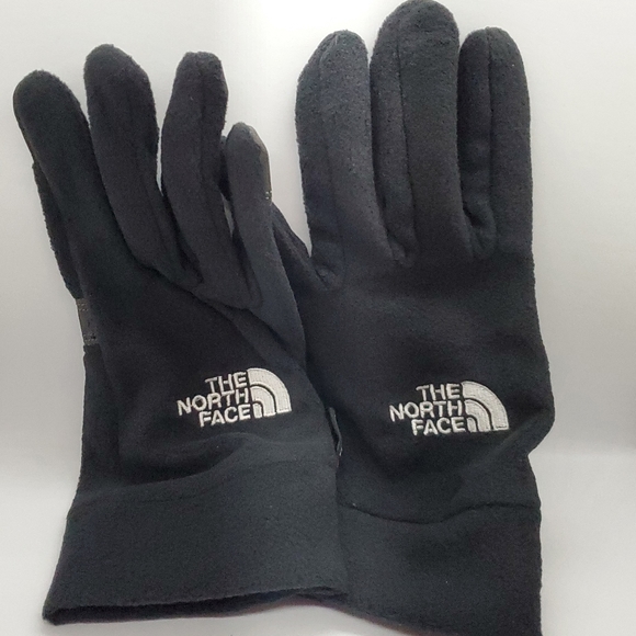 The North Face Accessories - The North Face Glovea